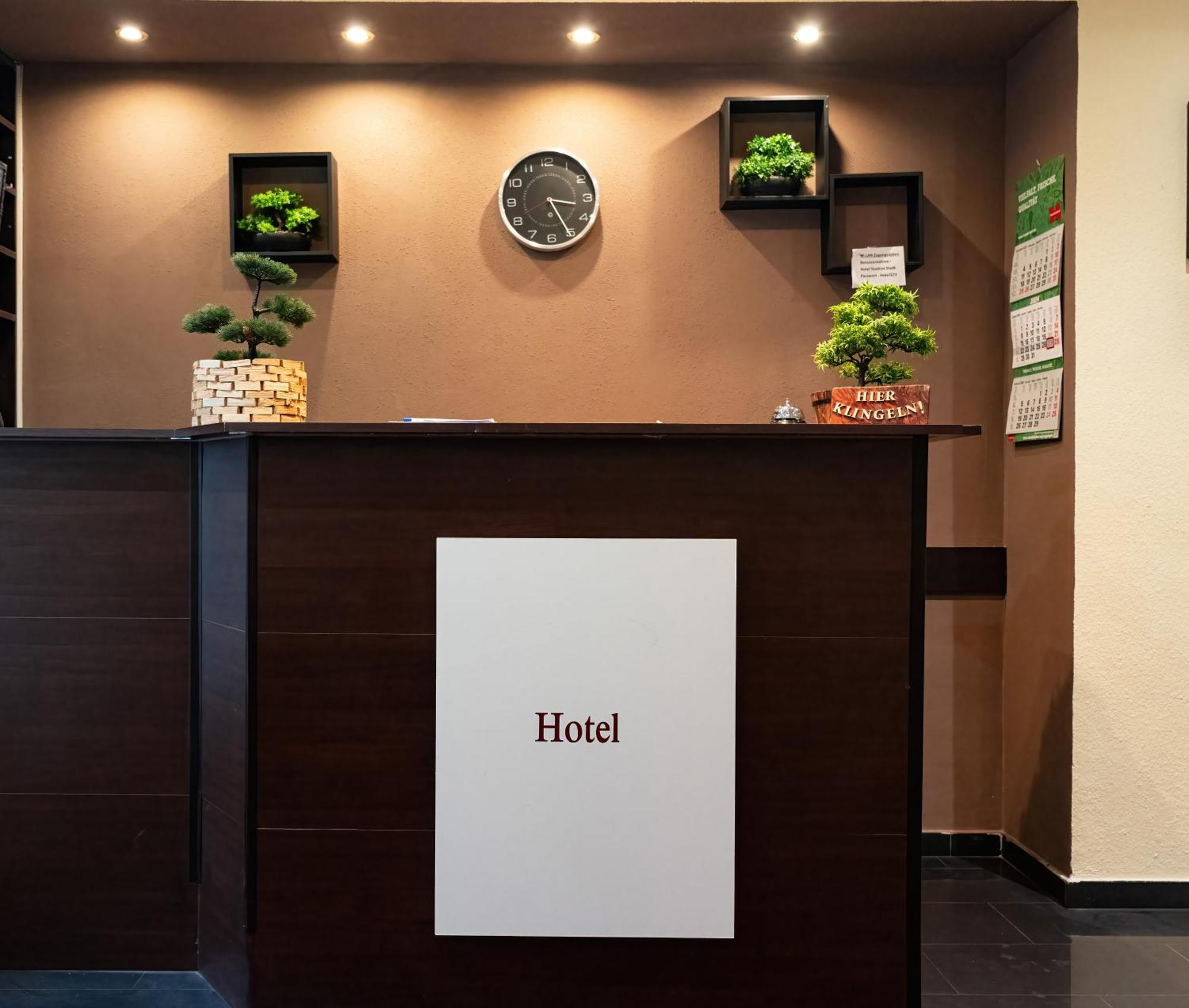 Hotel Stadion Stadt 3*