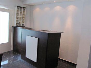 Отель Hotel Stadion Stadt 3*
